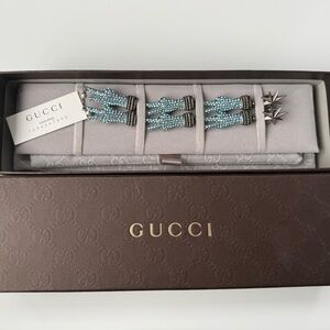 Gucci crystal earrings with Silver Details